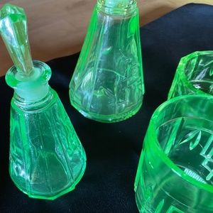 Vintage Art Deco Perfume Bottle Set